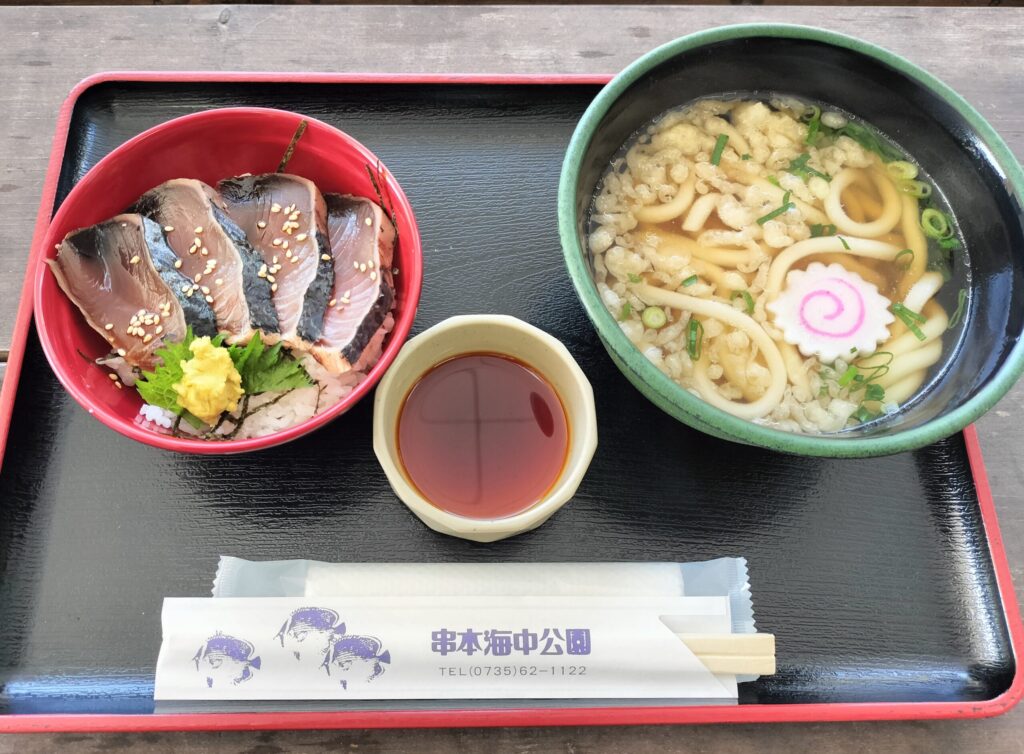 ミニカツオ丼セットうどん