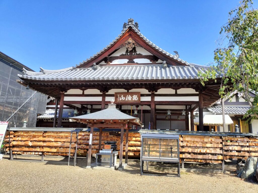 安倍文殊院 本堂
